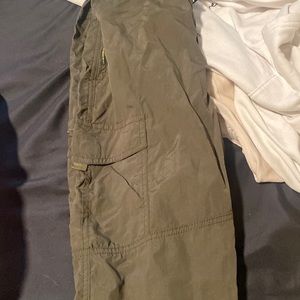 Green cargo pants